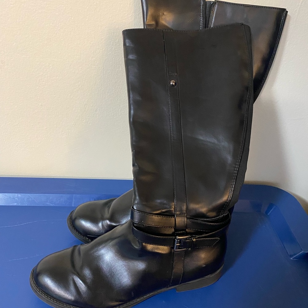 Black Leather Boots